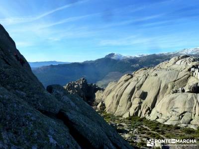 quema Turrón; El Yelmo, La Pedriza; club escalada ropa termica deportiva membranas impermeables